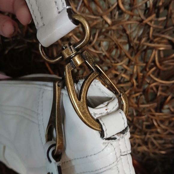 Juicy Couture NWT White Locket Tassel Purse Handbag - Picture 6 of 9